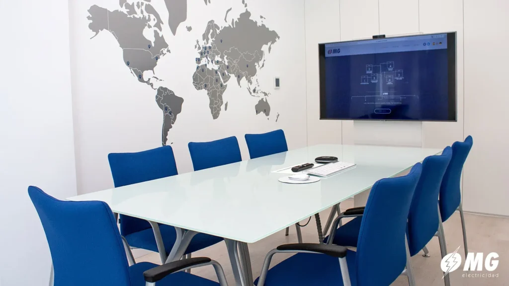 इलेक्ट्रिकल पैनल बोर्ड निर्माता