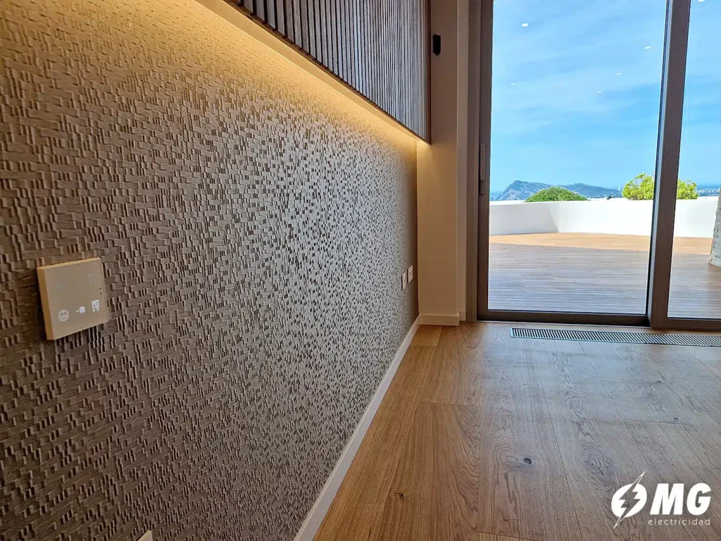 Domotics KNX Altea Alicante - Switch touch